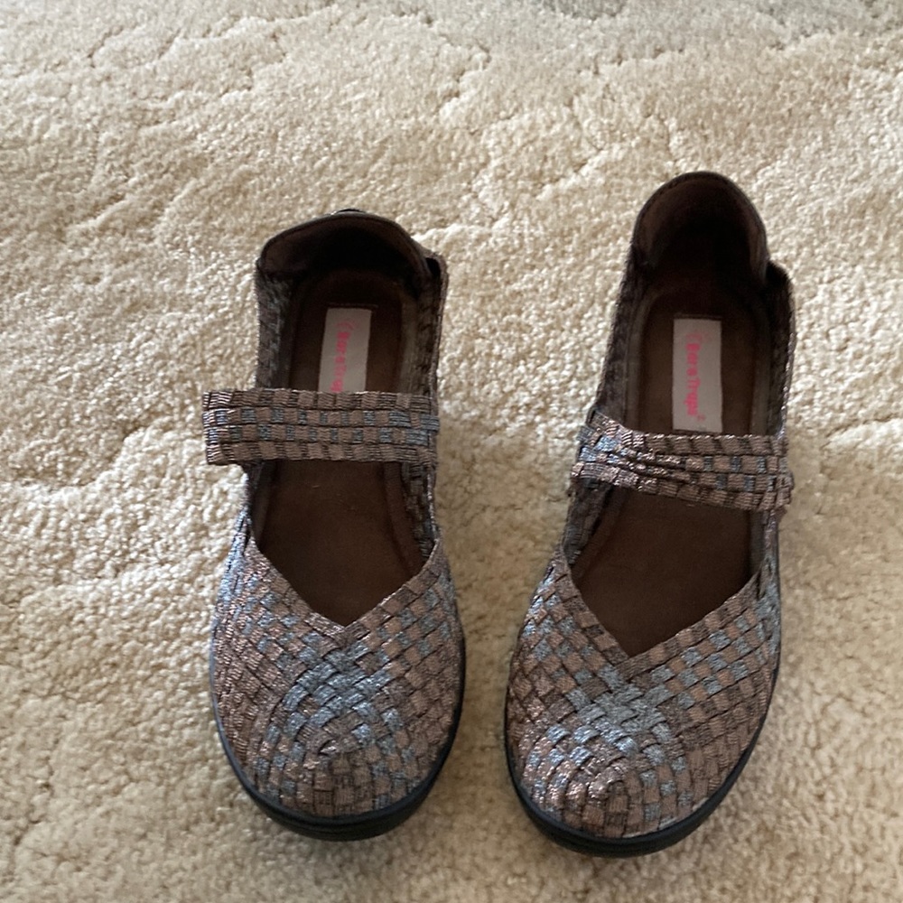 BareTraps Metallic Woven Flats
